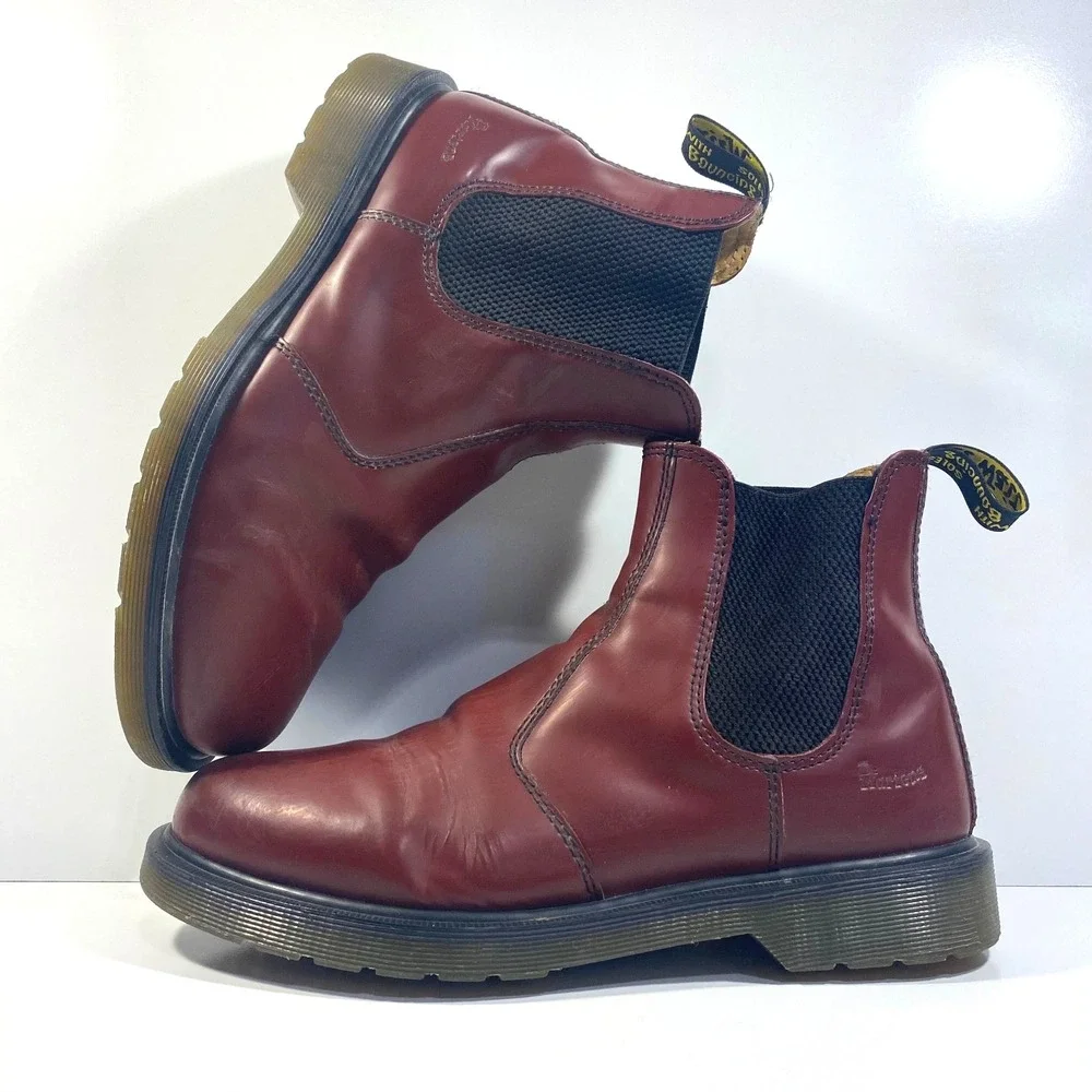 Dr. Martens Mens Size 10 Cherry Red Leather Chelsea Boots Slip-On 2976